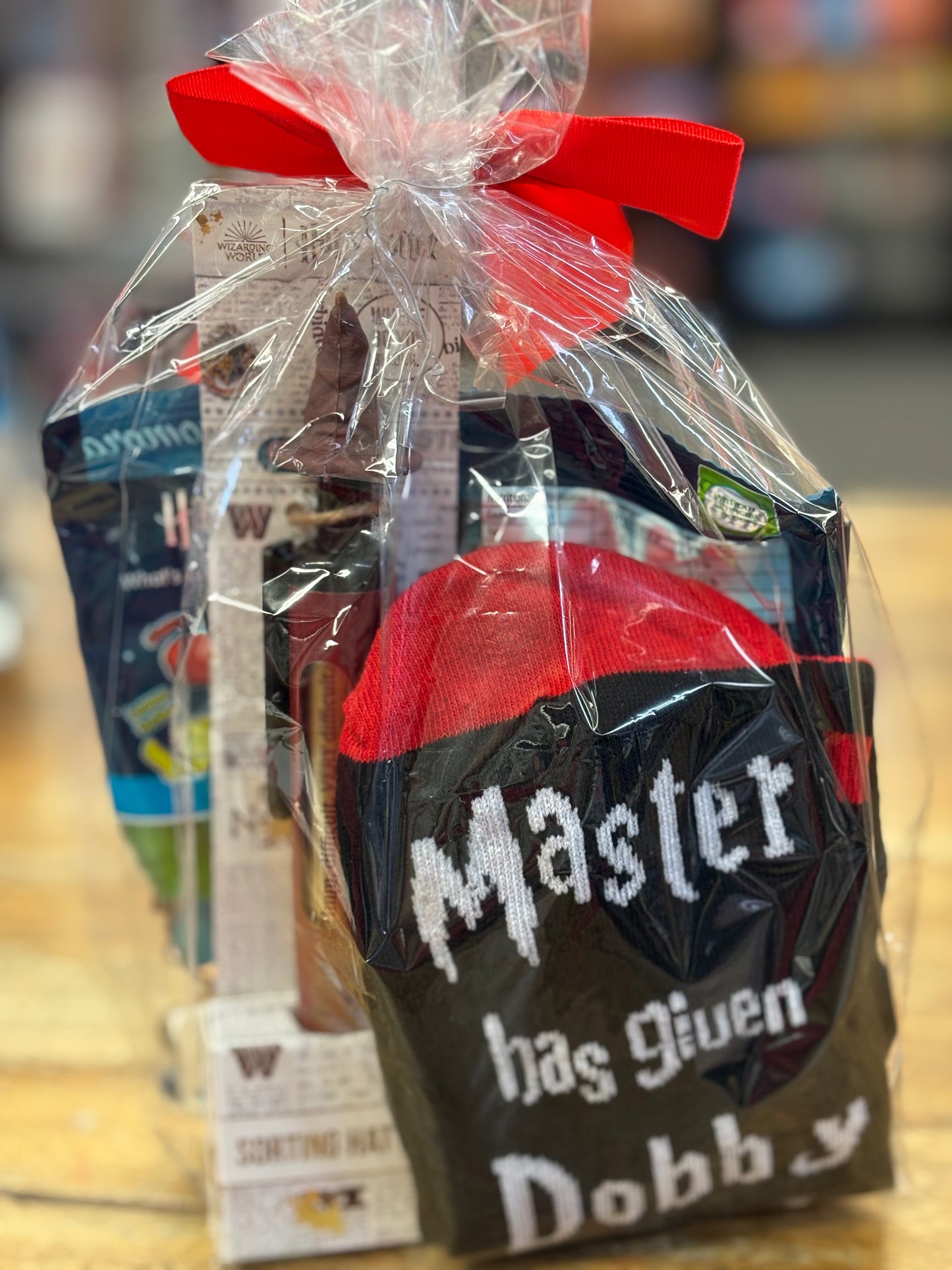 Wizard Gift Pack with Black/ Red Socks
