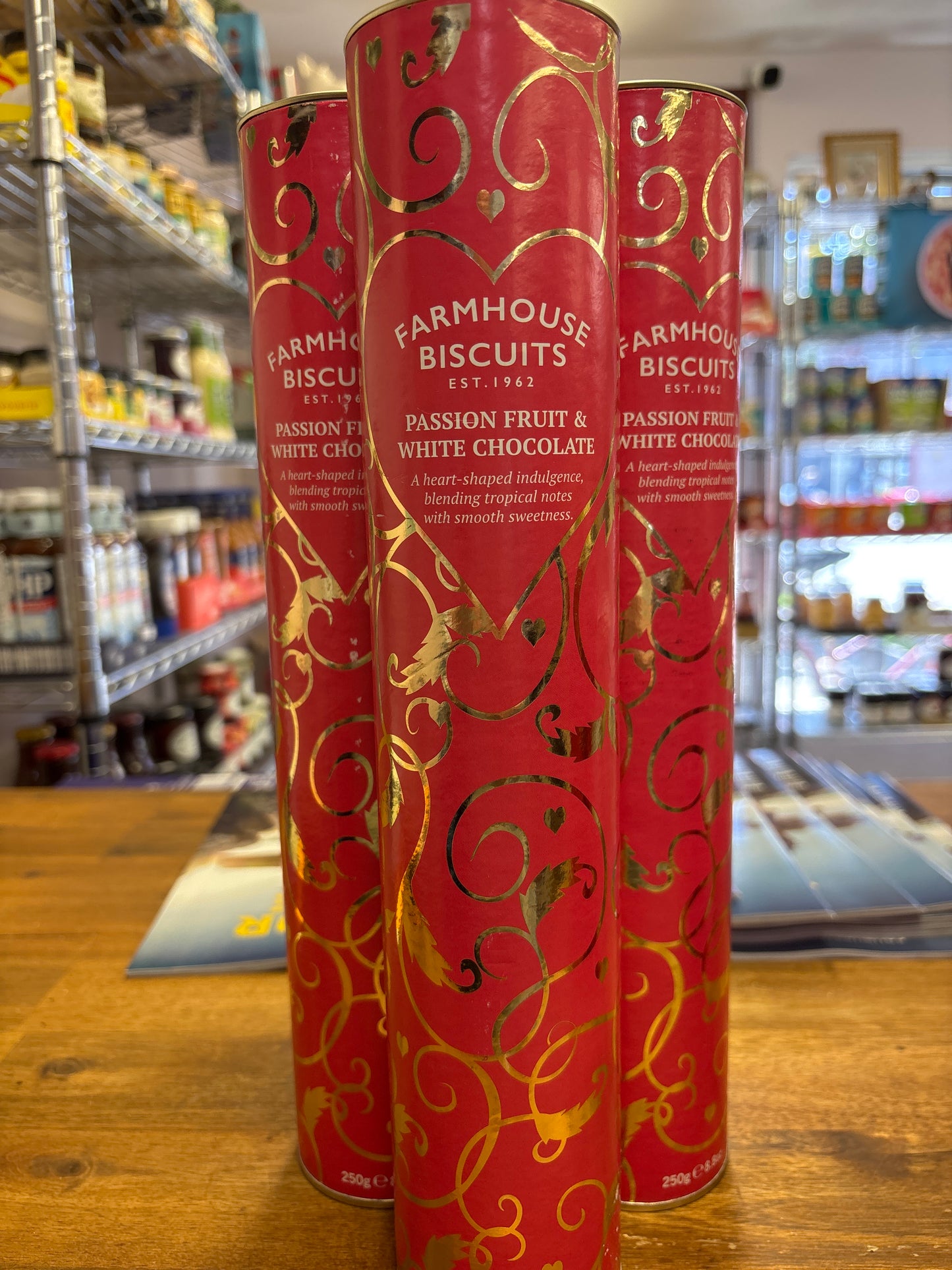 Farmhouse Biscuits Passion Fruit & White Chocolate 250g