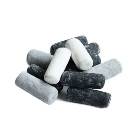 Bulk Screech Chalk Liquorice  Mix bags of 100g